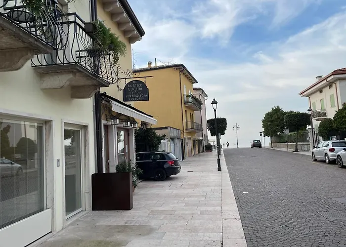 Lucia Holiday Apartments